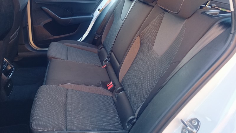 Octavia Phev Stockport (6)